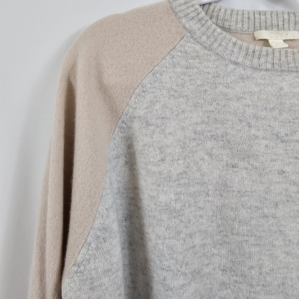 COS Gray and Tan Crew Neck Sweater - Picture 3 of 8